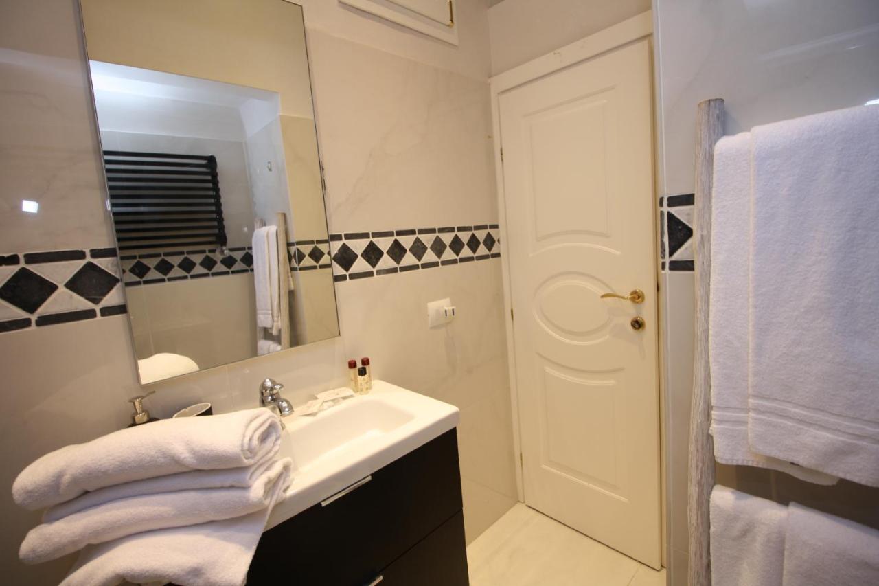 פירנצה Homedoapartments Deluxe Terme Suite מראה חיצוני תמונה